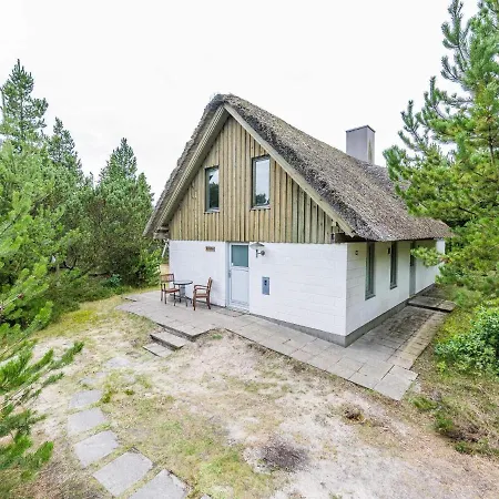 Holiday home Holiday Lxxiii